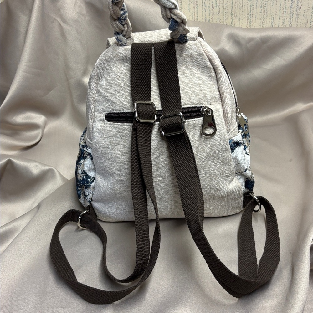 Canvas Panda Backpack - Picture 5 of 14